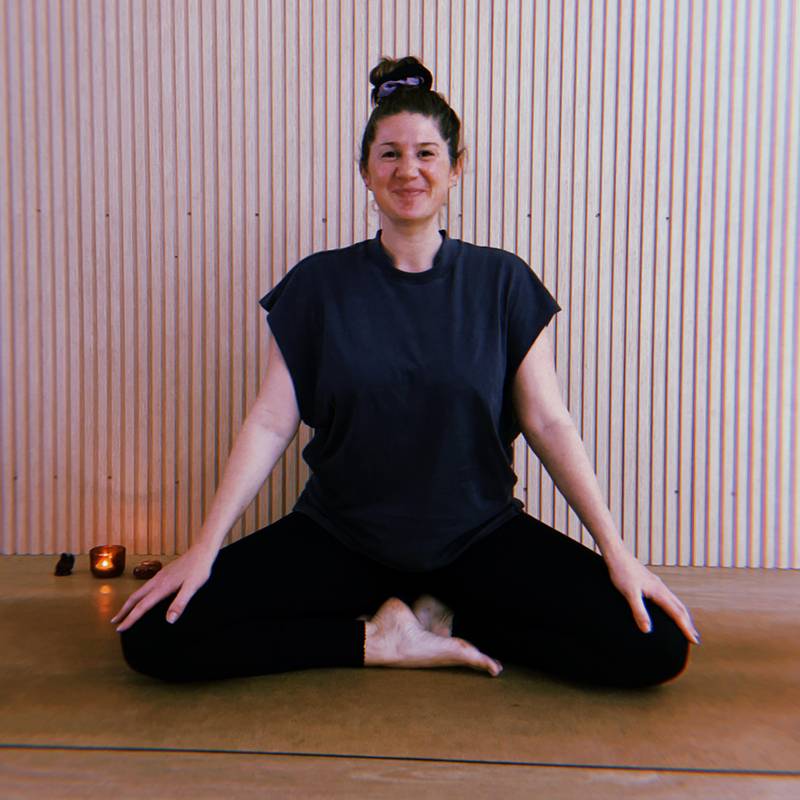 Aula de Yoga Gentil