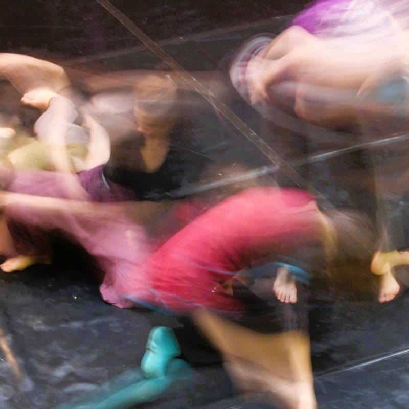 Corpo Presente - A Dança que nos une
