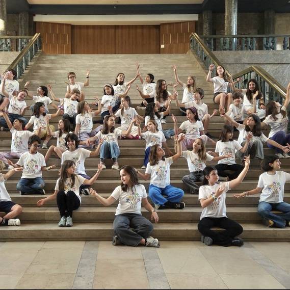 Cantar Juntos pelo Mido, pelo Coro Preparatório da Universidade de Lisboa